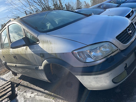 OPEL ZAFIRA A Tila-auto (T98) Osina!!!