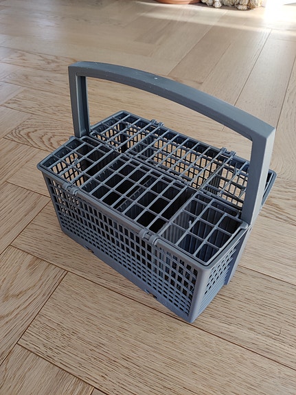 Bosch ruokailuvälinekori tiskikoneeseen