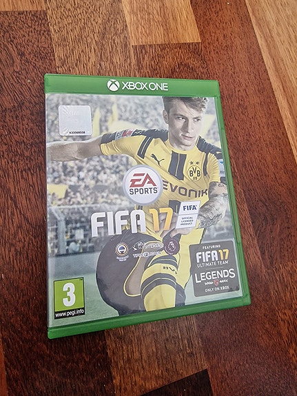 EA Sports FIFA 17 Xbox One -peli