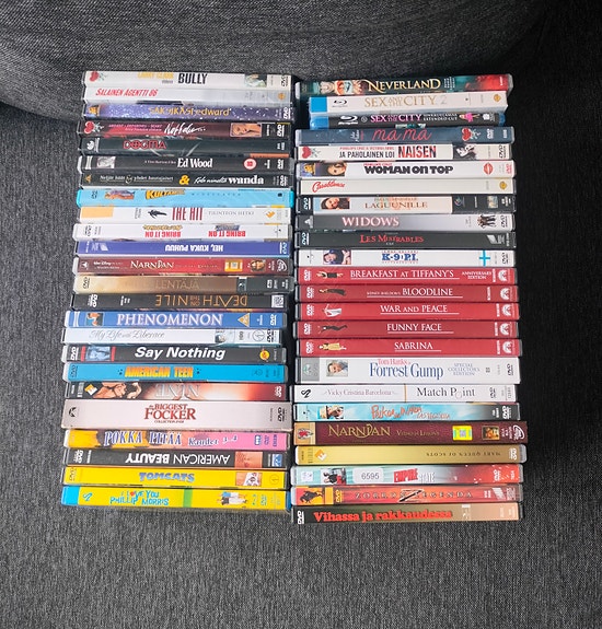 Kevyttä Viihdettä DVD paketti