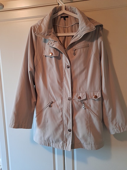 Naisten kevät/syystakki KappAhl koko 36/38
