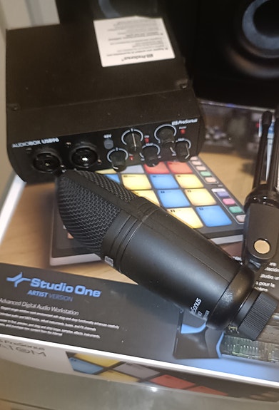 Product image 3 of 10