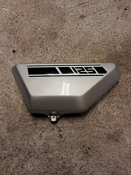 Yamaha RD 125 DX