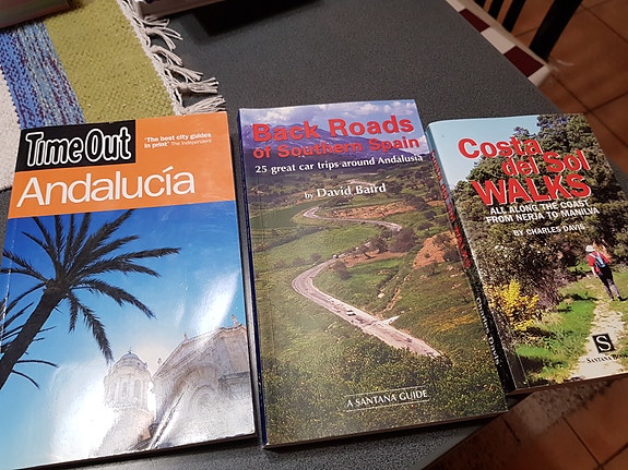 Matkaopas Espanja × 3