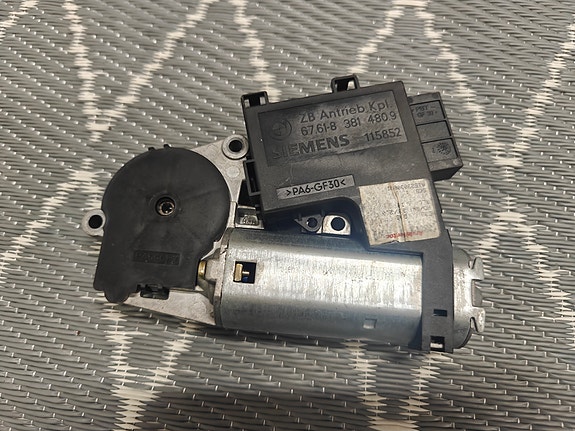 BMW E39 kattoluukun moottori