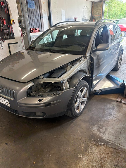 volvo v50 osat