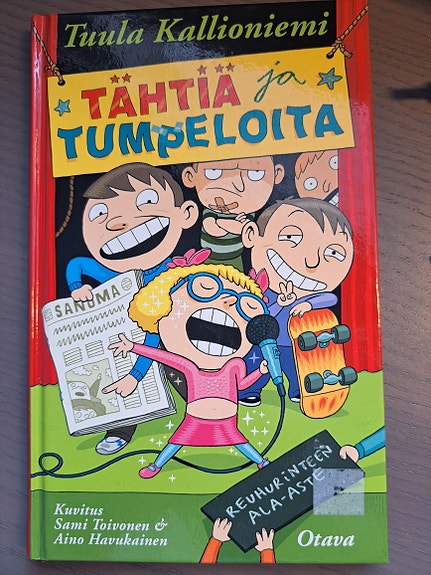 Tuula Kallioniemi: Tähtiä ja Tumpeloita