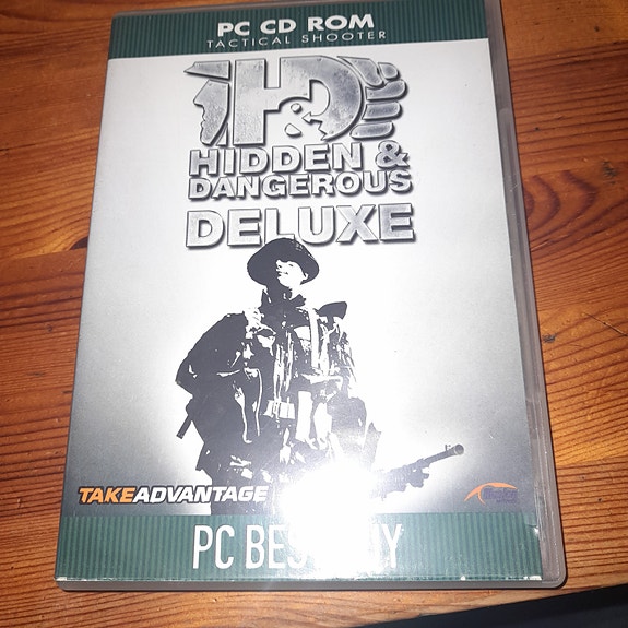 Hidden & Dangerous Deluxe PC-peli, windows XP
