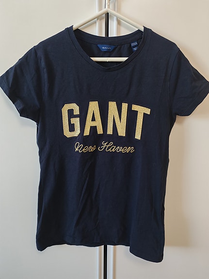 158cm GANT t-paita