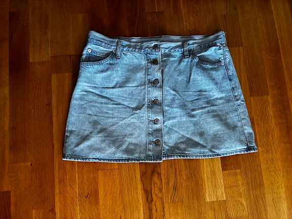 Levi’s farkkuhame 34 nappi