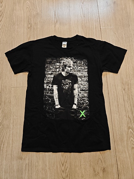 Ed Sheeran t-paita M