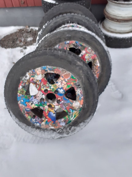 myydään mb 5x112 15" nypityt nastarenkaat