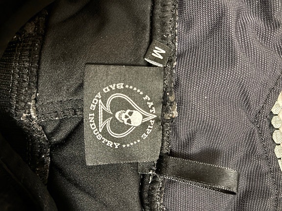 Product image 8 of 9