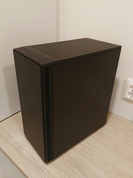 Fractal Design Define C Kotelo