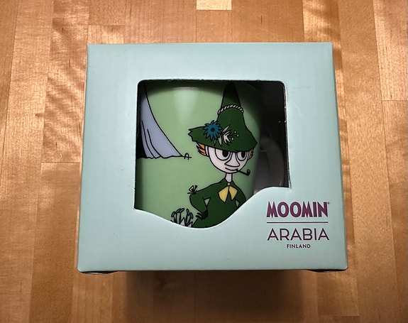 Nuuskamuikkunen muki 80v juhlapakkaus Muumimuki Muumi Moomin Arabia