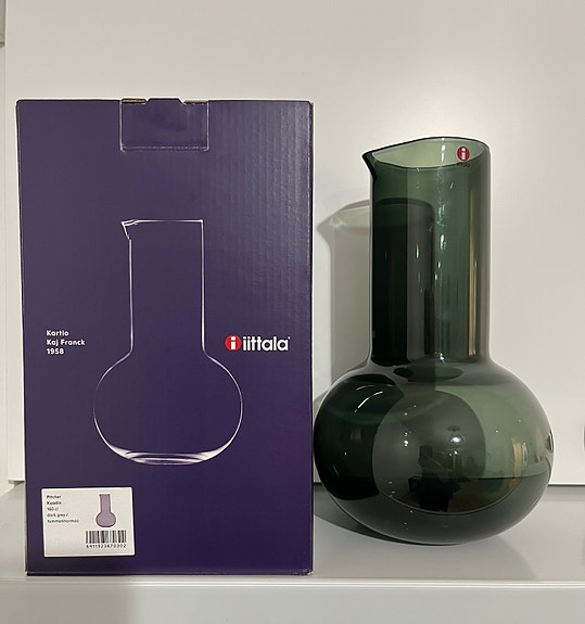 Iittala Kartio kannu 160 cl tummanharmaa
