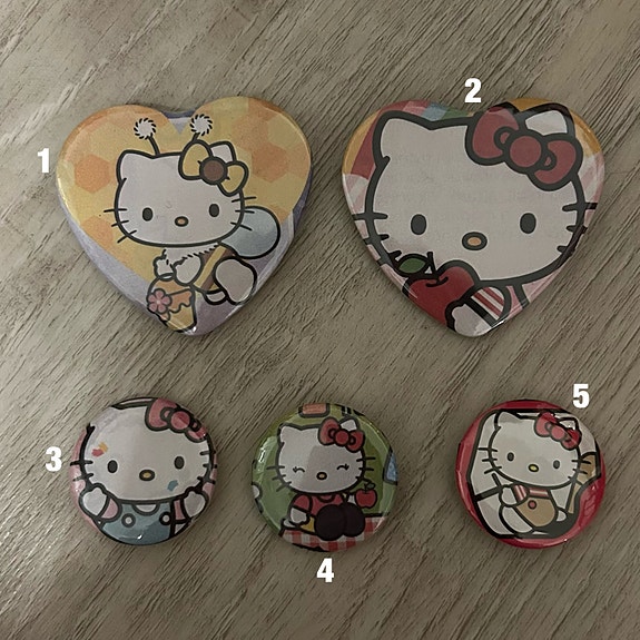 Hello Kitty pinssit