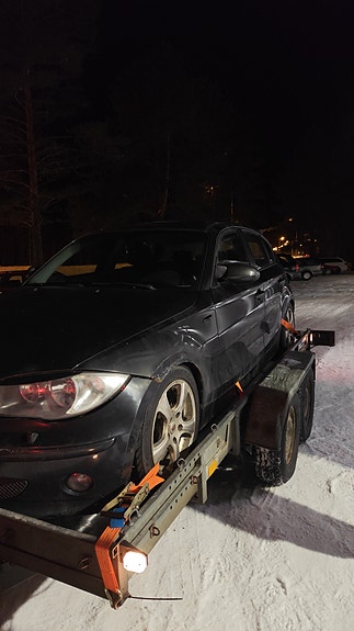 BMW 118d E87 osia