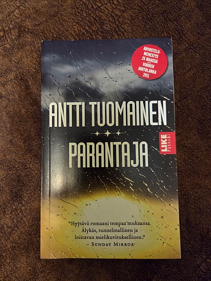 Antti Tuomainen Parantaja pokkari