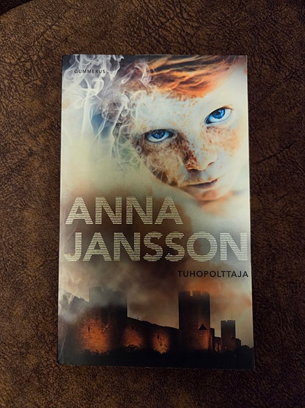 Anna Jansson Tuhopolttaja kirja