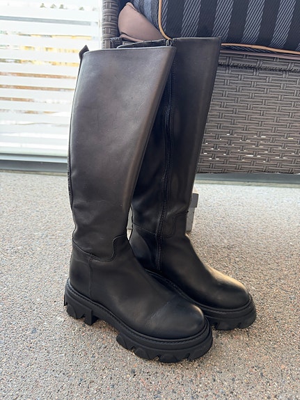 Steve Madden saappaat