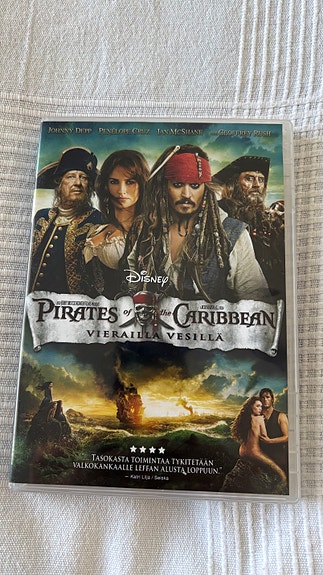 Pirates of the Caribbean Vierailla vesillä DVD-elokuva