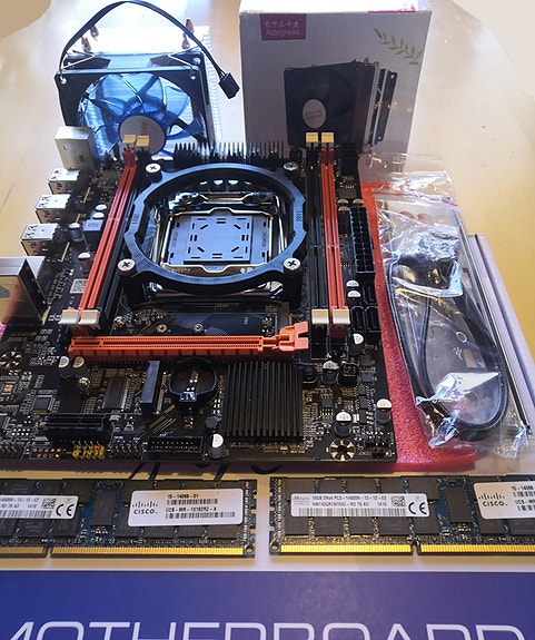 Soyo X99 D3 mATX emolevy, E5-2676, 16Gb, HP-Cooleri