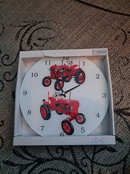 Valmet seinäkello 30cm