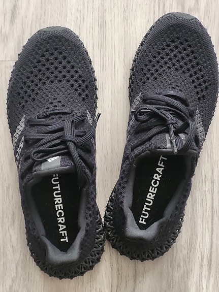 Adidas 4D Futurecraft juoksukengät.
