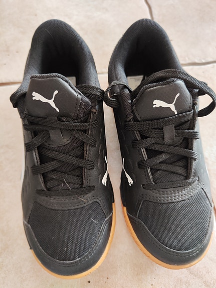 Puma lasten sisäpelikengät koko 33