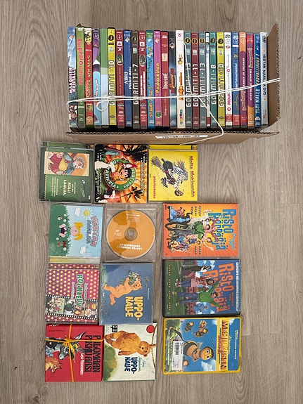 Lasten dvd- ja cd-levyt kokoelma