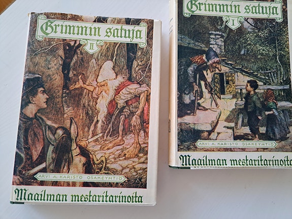 Grimmin satuja I-2. Maailman mestaritarinoita. yht. 60e