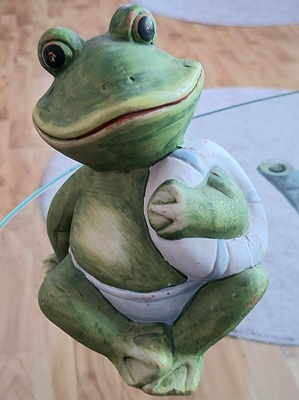 Keraaminen sammakko