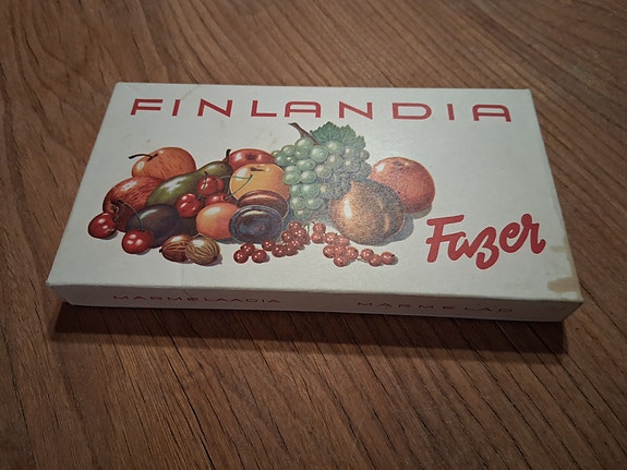 FAZER Finlandia pahvirasia