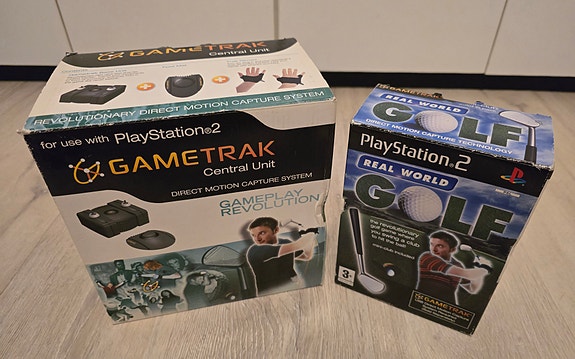 Gametrak motion capture system -ohjain + Real World Golf -peli (PlayStation 2)