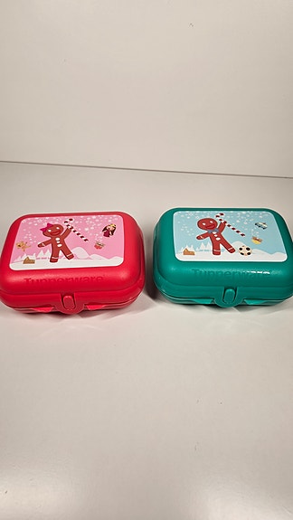 Tupperware babuska jouluaiheiset 2 kpl