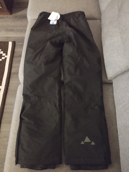 D mallin ( väljempi mitoitus) uudet 164 cm toppahousut