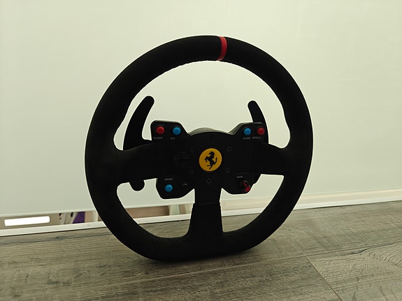 Thrustmaster F599XX Evo 30 ratti