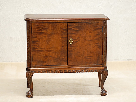 Art Deco / Chippendale kaappi, 60-70-luku