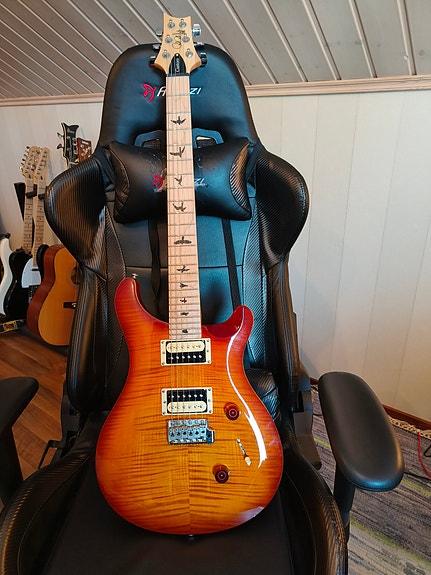 PRS SE Custom 24 Vintage Sunburst