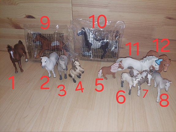 Schleich hevosia yhdessä tai erikseen