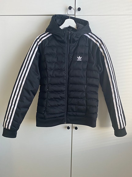 Adidas toppatakki