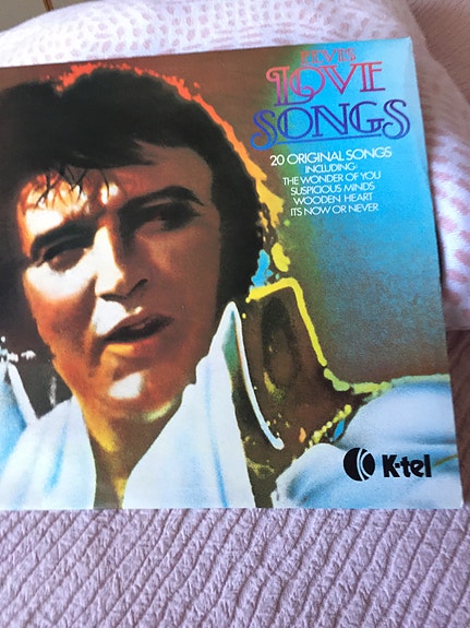 Elvis Presley LP-levy Elvis Love Songs