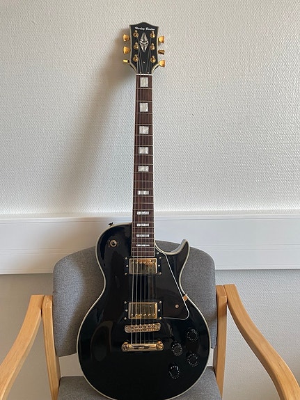 Harley Benton "Les Paul"