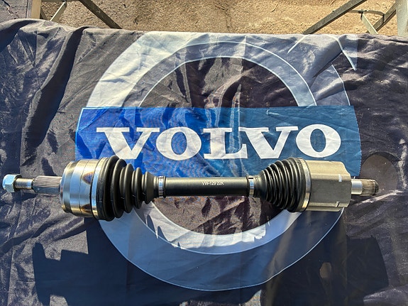 VW T5 vetoakseli