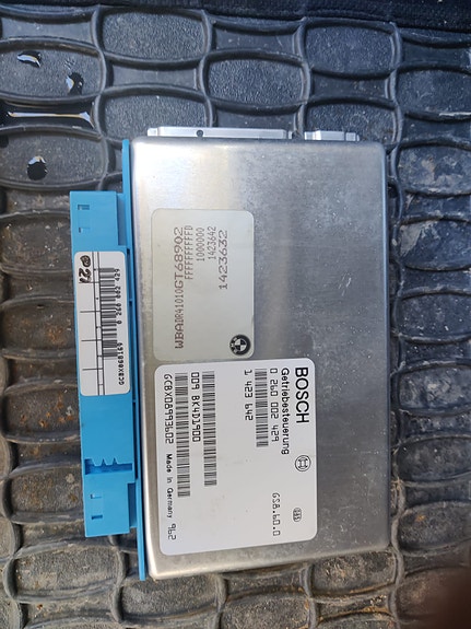 Bmw e39 vaihdelaatikko ohjausyksikkö