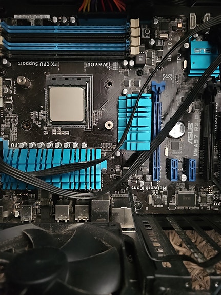 Amd fx 8530/asus m5a97 emo