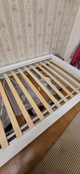 Ikea sänky