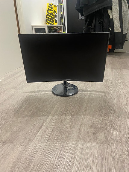 Samsung Näyttö