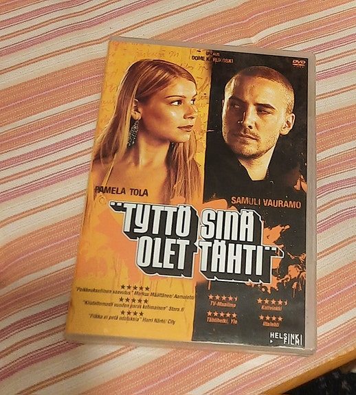 Tyttö sinä olet tähti, Mielensäpahoittaja, Napapiirin sankarit